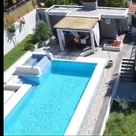 La Terrazza Vila *